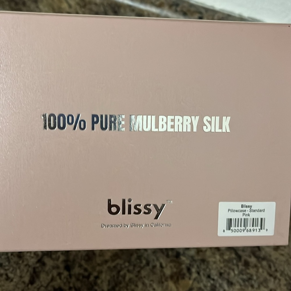Blissy 100% Mulberry Silk Pillowcase - Rose Gold - Standard
